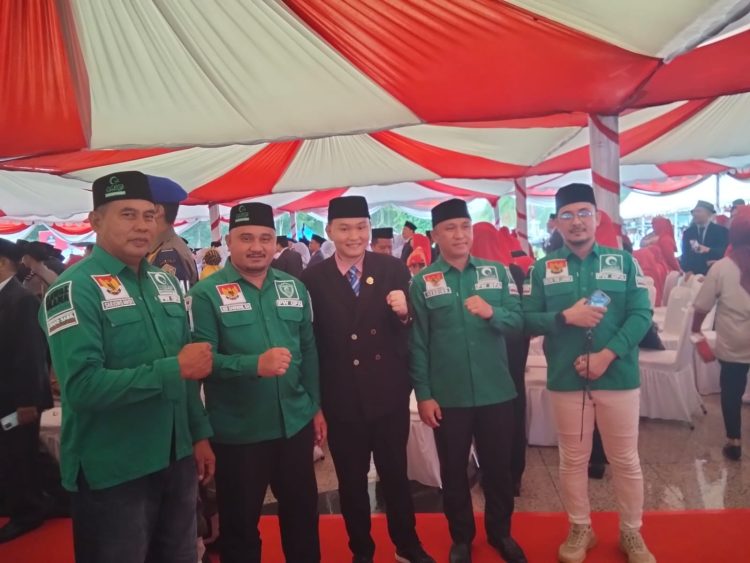Pengurus GPA Sultra foto bersama usai upacara memperingati Hari Kemerdekaan RI ke-80 di Kota Kendari.