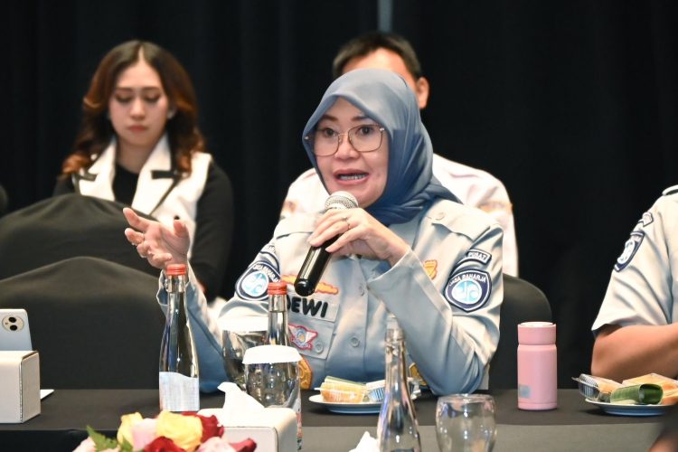 Plt Dirut Jasa Raharja, Dewi Aryani Suzana.