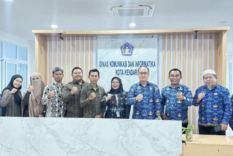Tim Dinas Kominfo Kota Kendari.