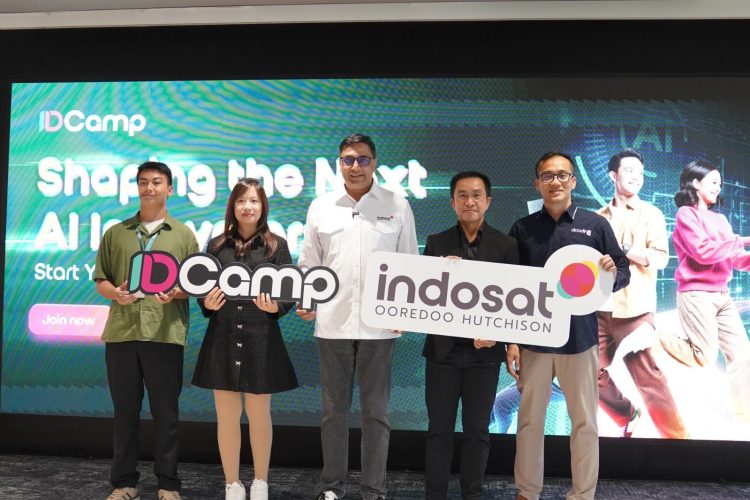 Indosat  kembali menghadirkan IDCamp 2025, program beasiswa coding yang menjadi jembatan nyata bagi generasi muda untuk meraih karier di bidang teknologi.