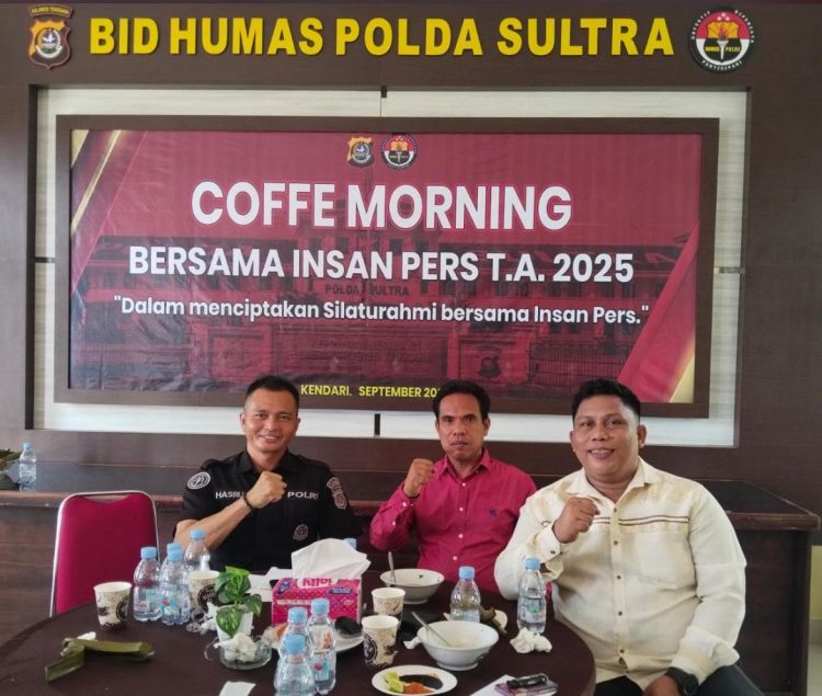 Ketua JMSI Sultra, Adhi Yaksa Pratama menghadiri pertemuan bersama Insan Pers dan Polda Sultra di Kota Kendari.