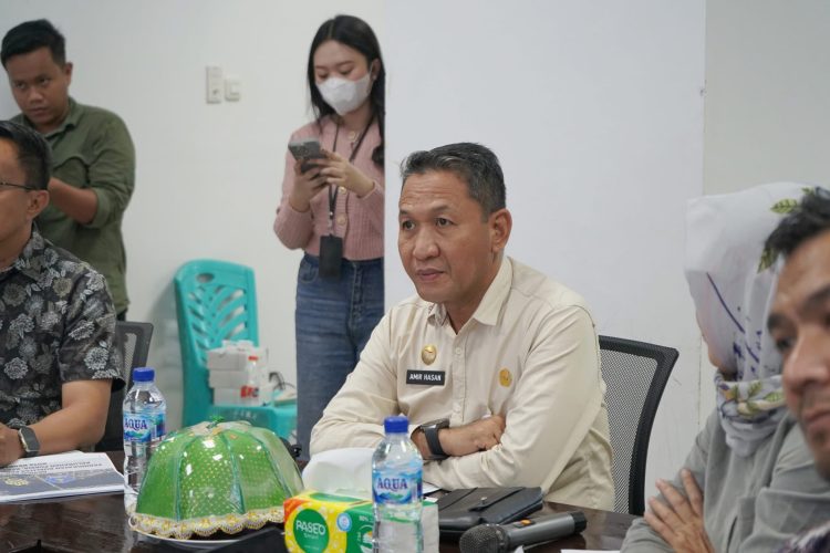 Sekda Kota Kendari, Amir Hasan.