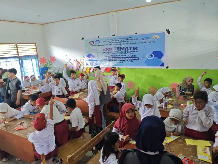 Murid SDN 2 Konsel antusias mengikuti sosialisasi Gemar Menabung Sejak Dini (GEMINI) 30 Oktober 2025 di SD Negeri 2 Konda, Kabupaten Konawe Selatan.