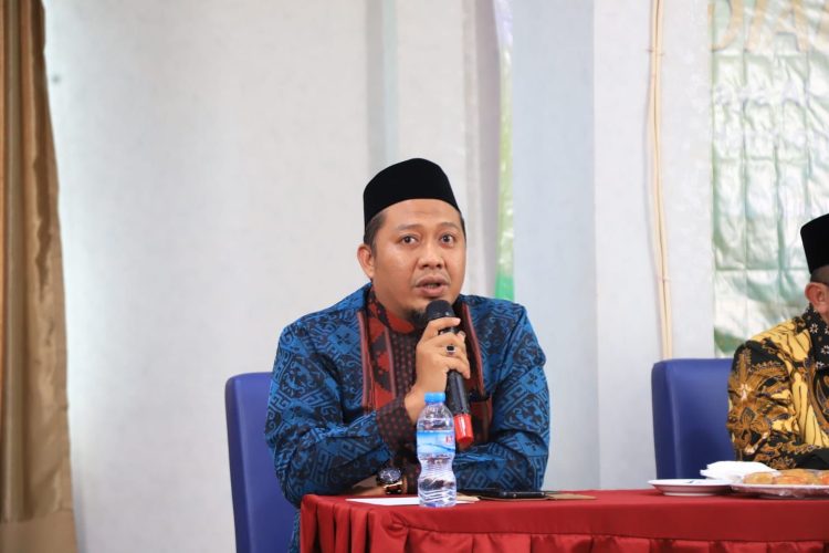 Akademisi IAIN Kendari, Ust. Danial