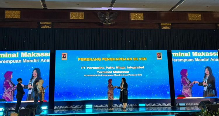 Pertamina Patra Niaga Sulawesi meraih penghargaan Sumber Award CSR dan PDB 2025.
