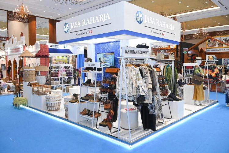 Jasa Raharja ikut serta dalam perhelatan The 24th Jakarta International Handicraft Trade Fair (INACRAFT) yang digelar pada 1–5 Oktober 2025 di Jakarta Convention Center (JCC).