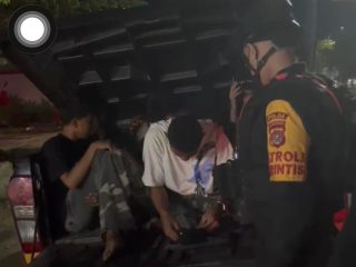 Digerebek Saat Asyik Judi Qiu-Qiu, Enam Remaja di Kendari Diamankan Polisi