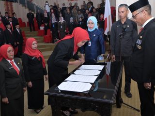 53 Pejabat Pemkot Kendari Dilantik