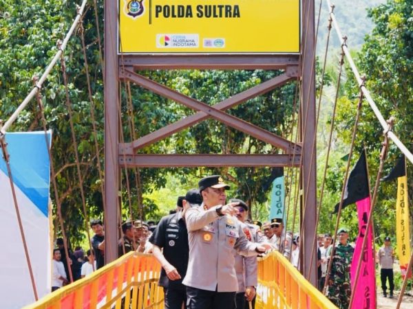 Wakapolri Resmikan Jembatan “Dhira Brata”, Bukti Nyata Instruksi Presiden Prabowo Subianto Hadir di Pelosok Sultra