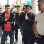 Warga Konawe Utara Geruduk PLN UP3 Kendari, Murka Akibat Strom Tak Stabil Rusakkan Elektronik