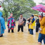 Wali Kota dan Wakil Wali Kota Kendari Turun Langsung Pantau Titik Banjir, Pastikan Penanganan Cepat untuk Warga