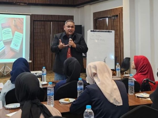 Dr.Teguh Santosa: Indonesia Tidak Bisa Berharap pada Kebaikan Negara Lain