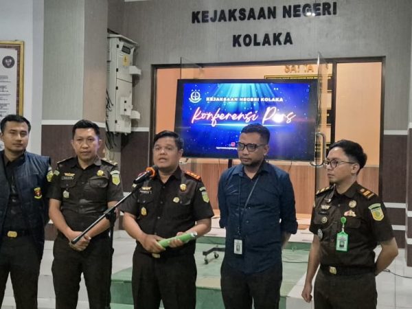 Kejari Kolaka Tahan Tiga Tersangka Korupsi Anggaran BTT Kolaka Timur
