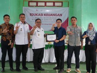 OJK Sultra Gencarkan Edukasi Keuangan di Konawe Utara, Warga Diminta Waspada Kejahatan Digital
