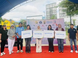 BPJS Ketenagakerjaan Serahkan Santunan Ahli Waris Pekerja di Peringatan May Day 2026 di Kendari