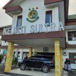 Kejati Sultra Sayangkan Aksi Anarkis Saat Demonstrasi Kasus Dugaan Korupsi Jembatan Cirauci, Satu Pegawai Terluka di Kepala