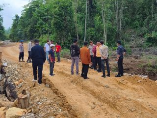 Banderano Tolaki : 17 Tahun Polemik Tapal Batas Kecamatan Pondidaha - Amonggedo Konawe Belum Tuntas