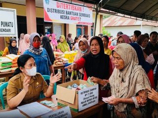 Bantuan Sosial Diduga Dipungut Biaya, Warga Kelurahan Puuwatu Minta Pemkot Kendari Turun Tangan