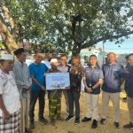 Sambut Hari Raya Idul Adha 1447 H, Pelindo Terminal Petikemas Kendari Serahkan Bantuan Hewan Kurban untuk Masyarakat Bungkutoko