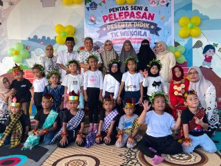 Semarak dan Penuh Haru, TK Wekoila Gelar Pentas Seni dan Pelepasan 16 Peserta Didik