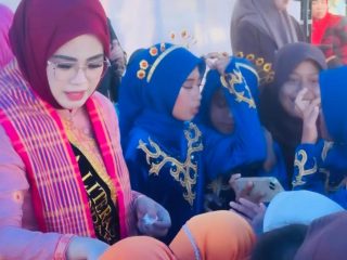 Dinas Perpustakaan dan Bunda Literasi Kendari Luncurkan 'GEMA MOBASA' di SDN 35, Dorong Membaca Jadi Gaya Hidup