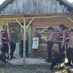 Sambut HUT Polsatwa ke-67, Unit Polsatwa Polda Sultra Gelar Bakti Sosial dan Bagikan Sembako kepada Warga