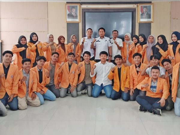 Bukan Cuma Teori Kampus, Mahasiswa UHO Bedah Proses Pembuatan Perda Langsung di DPRD Kendari