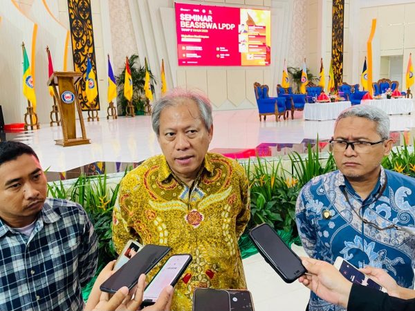 Sosialisasi di Kendari Sulawesi Tenggara, Direktur LPDP Beberkan Relaksasi Aturan Baru Beasiswa Tahap II