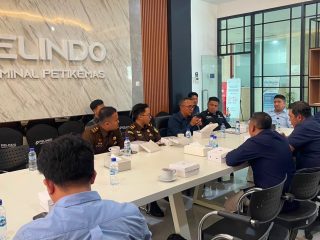 Tingkatkan Kesadaran Hukum, Pelindo Terminal Petikemas Kendari Gelar Sharing Session Bersama Kejaksaan