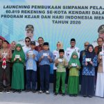 Kendalikan Peredaran Uang, BI Sultra Ajak Pelajar di Kendari Tabung Uang Koin dan Lusuh Lewat Program KEJAR