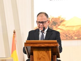 Plt Rektor Prof Khairul Munadi Jamin Bersikap Netral di Pilrek Universitas Halu Oleo