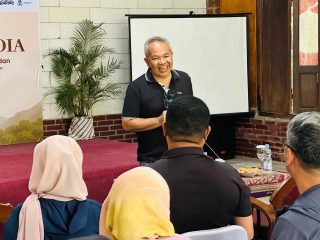 Pakar Komunikasi Dr.Aqua Dwipayana Ingatkan Wartawan Pentingnya Menjaga Integritas dan Kerendahan Hati