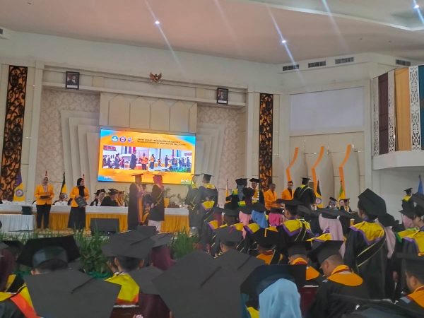 UHO Gelar Wisuda Ke-114, 763 Mahasiswa Dari 14 Fakultas Resmi Menyandang Gelar Sarjana