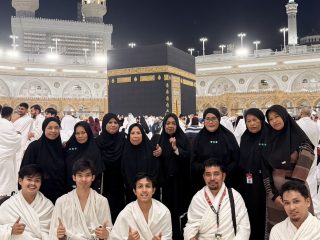 Alhamdulillah, Jamaah PT Mulya Mandiri Travel Tunaikan Umrah Pertama, Nikmati Momen Ibadah di Sejumlah Tempat Mustajab