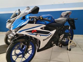 Ingin Punya Motor Sport Gagah? Suzuki GSX-R150 di Kendari Bisa Dibawa Pulang Cuma DP Rp2 Juta