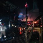 Diduga Berasal dari Obat Nyamuk, Bangsal Kayu di Matabubu Kendari Hangus Terbakar