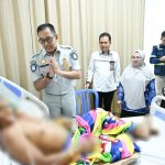 Pastikan Jaminan Perawatan Berjalan Baik, Direksi Jasa Raharja Tinjau Korban KMP Putri Yasmin di Rumah Sakit