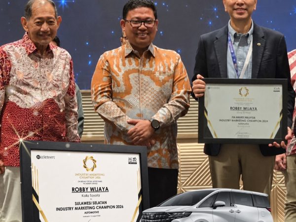 CEO Kalla Toyota Robby Wijaya Sabet Penghargaan Automotive Industry Marketing Champion 2026 di MMF