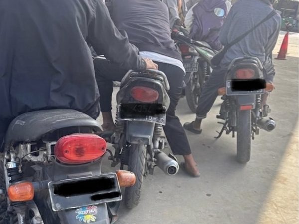 Lemahnya Pengawasan SPBU di Kendari: Motor Modifikasi Bebas Bolak-Balik Isi BBM Subsidi