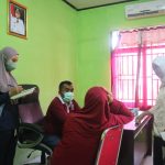 FK UHO Gelar Edukasi dan Pemeriksaan Kesehatan SMART untuk Warga Pesisir Abeli