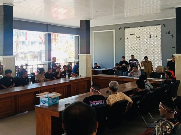 Tuntut Kenaikan Tarif dan Pemberantasan Premanisme, Ratusan Driver Ojol di Sultra Gelar Aksi Demonstrasi