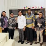 Gandeng BSI dan Asuransi Al Amin, 30 Mahasiswa Fakultas Pertanian Unsultra Terima Beasiswa Sawit