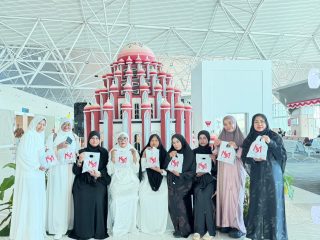 Semua Jamaah PT Mulya Mandiri Travel Sehat hingga Akhir Perjalanan Umrah, Dapat Buah Tangan Gratis
