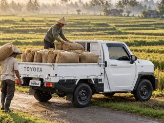 Toyota Hilux Rangga Kuasai 51,4 Persen Pasar Pick Up Medium di Sulawesi