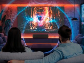 Epson Luncurkan Lifestudio Grand Plus EH-LS970B: Proyektor 4K Ultra-Short-Throw Berbasis AI dan Audio Bose
