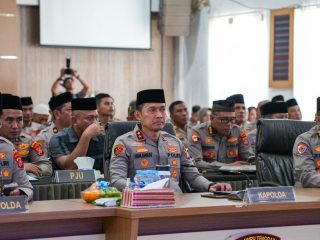 Polda Sultra Ikuti Ngaji Kebangsaan Bersama Kapolri dan Gus Baha