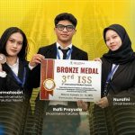 Tiga Mahasiswa FT UHO Raih Bronze Medal di International Student Summit Malaysia