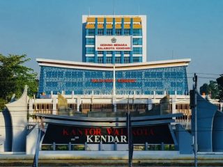 Dikonfirmasi Soal “Temuan” KPK, Inspektur Inspektorat Kota Kendari Memilih Bungkam