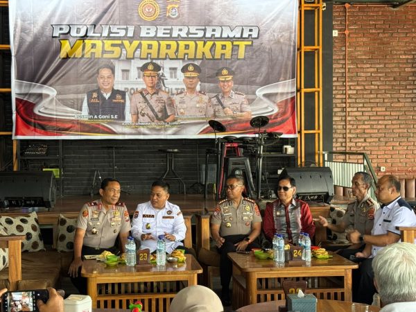 Wakapolda Sultra Kumpul Bersama Masyarakat, Perkuat Sinergi dan Serap Aspirasi Lewat Dialog Terbuka
