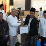 STIE Enam Enam Kendari Salurkan 300 Paket Bantuan untuk Panti Asuhan dan Pesantren Dimomentum Dies Natalis ke-32